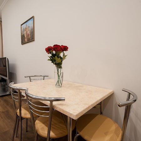 Wonderful Flat On City Center Uzhhorod Ngoại thất bức ảnh